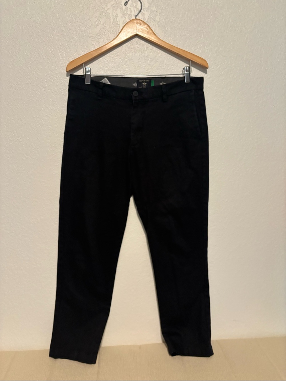 Dockers Black Men's Chinos